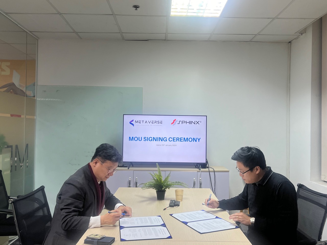 MOU Signing Ceremony between SPHINX and METAVERSE CONVERGENCE SW ACADEMY KOREA